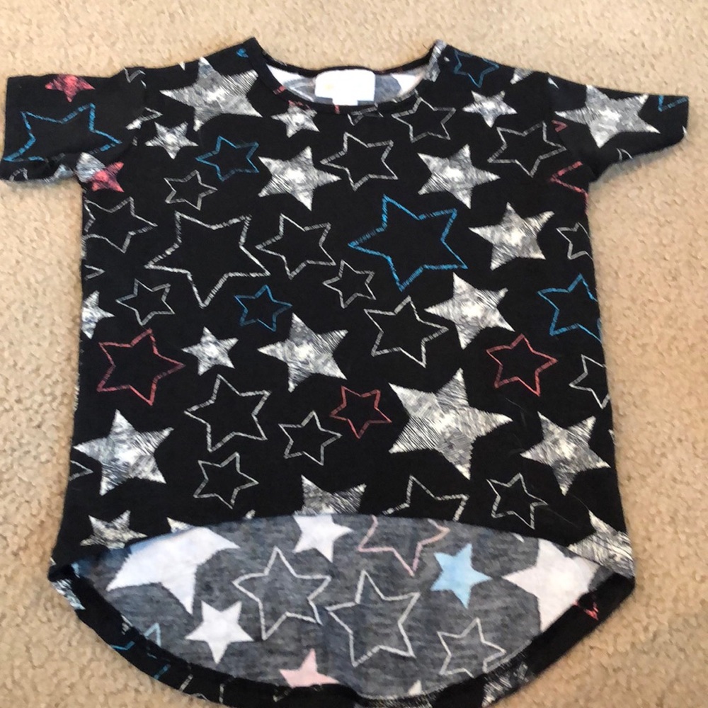 LulaRoe Size 2 shirt Gracie
